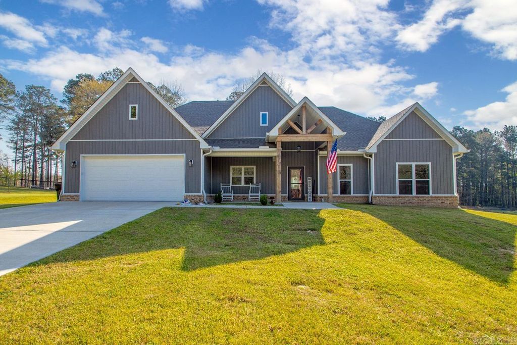 413 Lewallen Road, Benton, AR 72015