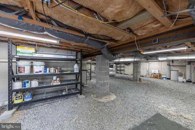 155 SIGNAL CT, Strasburg, VA 22657