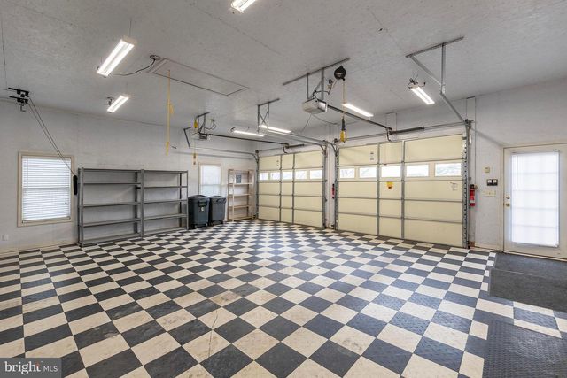 155 SIGNAL CT, Strasburg, VA 22657