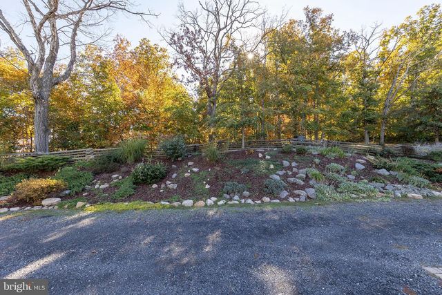 155 SIGNAL CT, Strasburg, VA 22657