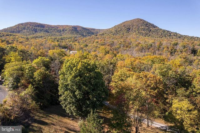 155 SIGNAL CT, Strasburg, VA 22657