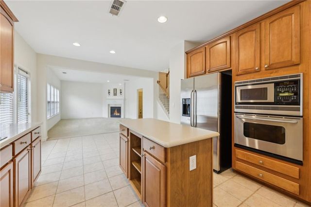 230 Collins View Court, Lawrenceville, GA 30043