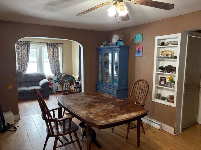 1403 E James Street, White Cloud, MI 49349