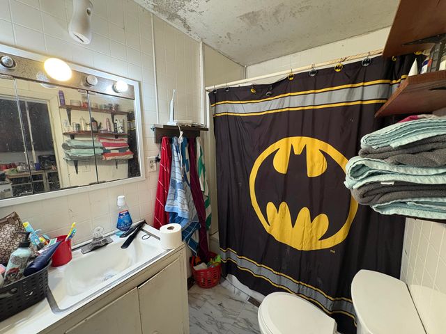 1403 E James Street, White Cloud, MI 49349