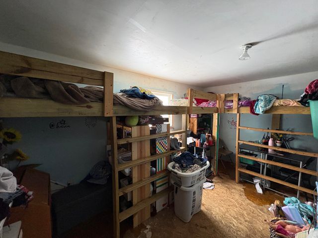 1403 E James Street, White Cloud, MI 49349