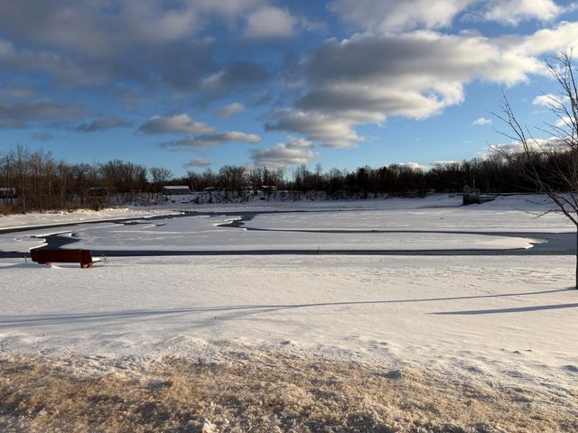 1403 E James Street, White Cloud, MI 49349