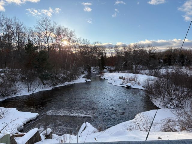 1403 E James Street, White Cloud, MI 49349