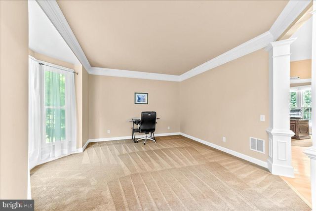 39 MAPLE LN, Glen Mills, PA 19342