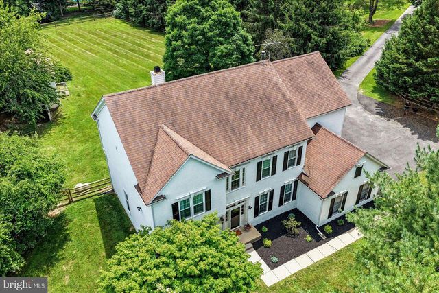 39 MAPLE LN, Glen Mills, PA 19342