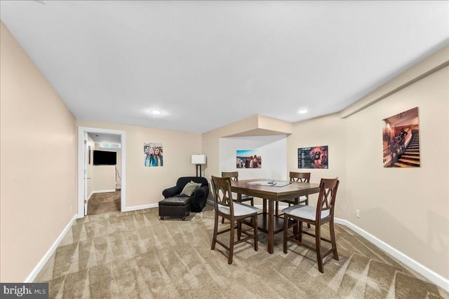 39 MAPLE LN, Glen Mills, PA 19342