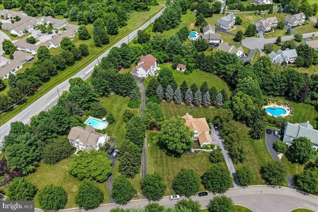 39 MAPLE LN, Glen Mills, PA 19342