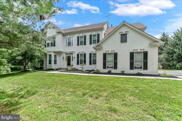 39 MAPLE LN, Glen Mills, PA 19342