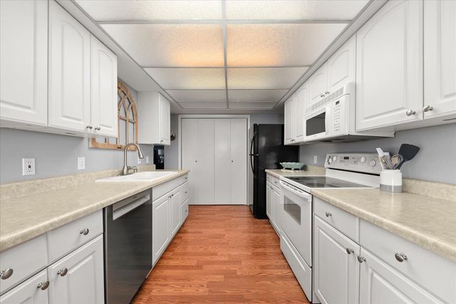 6625 N Austin Rd, Spokane, WA 99208