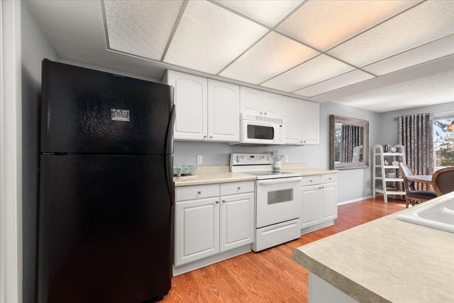 6625 N Austin Rd, Spokane, WA 99208