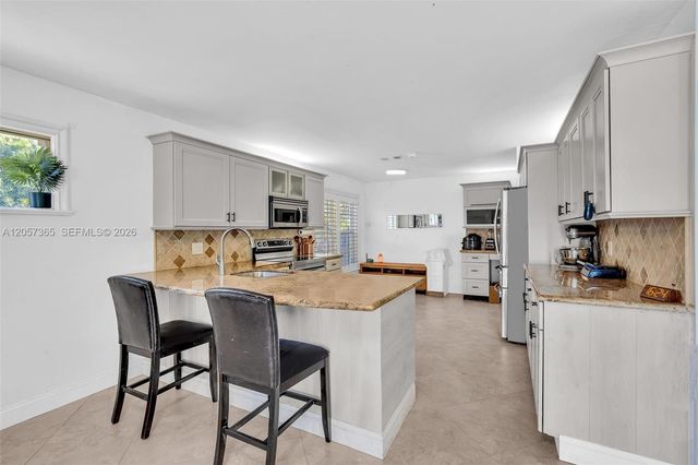 3409 Boise Way, Cooper City, FL 33026