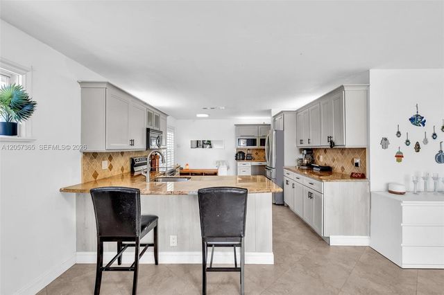 3409 Boise Way, Cooper City, FL 33026