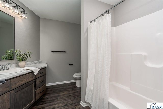 108 Ella Court, Mankato, MN 56001