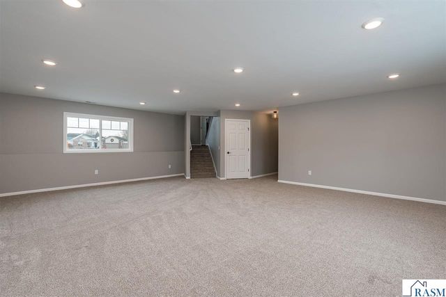 108 Ella Court, Mankato, MN 56001