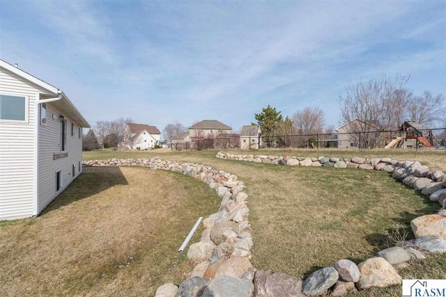 108 Ella Court, Mankato, MN 56001