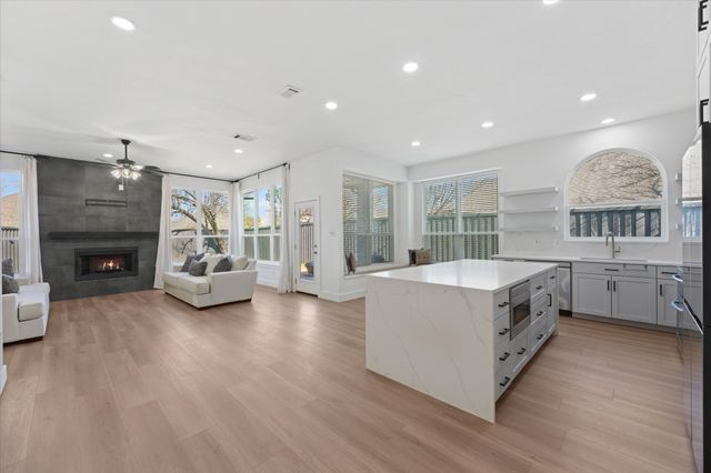 8405 Greenspoint Drive, Rowlett, TX 75088