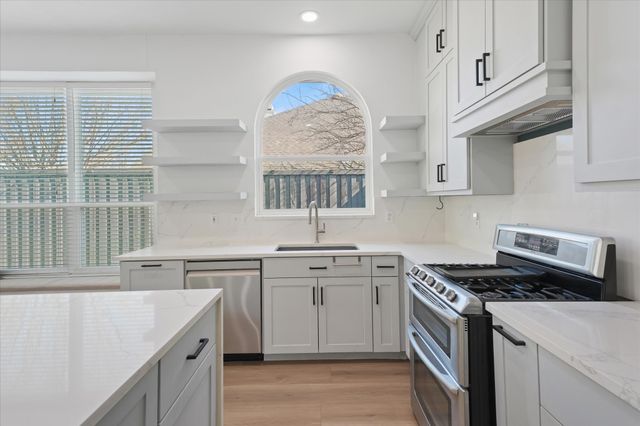 8405 Greenspoint Drive, Rowlett, TX 75088