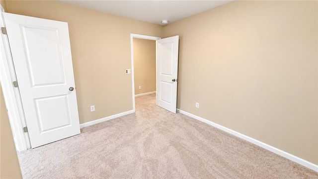 739 Gelderland Drive, Hampton, GA 30228