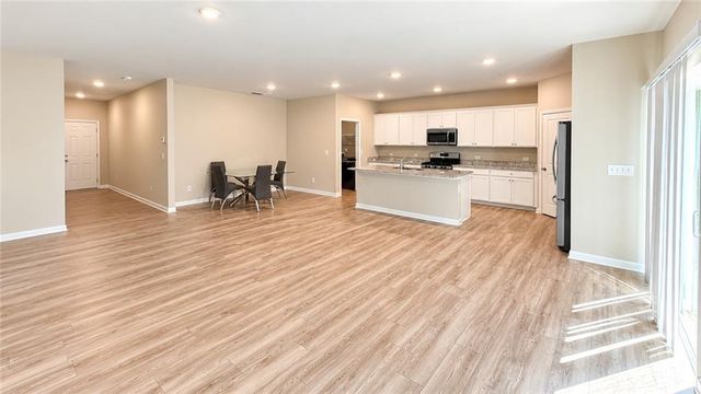 739 Gelderland Drive, Hampton, GA 30228
