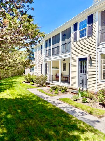 727 Main Street APT B1, Osterville, MA 02655