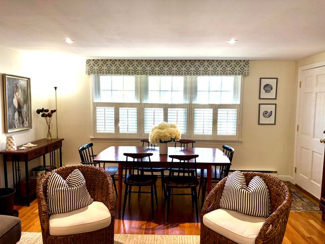 727 Main Street APT B1, Osterville, MA 02655