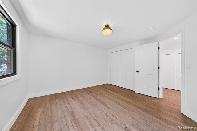 1366 Conge Drive, Bloomfield Hills, MI 48304