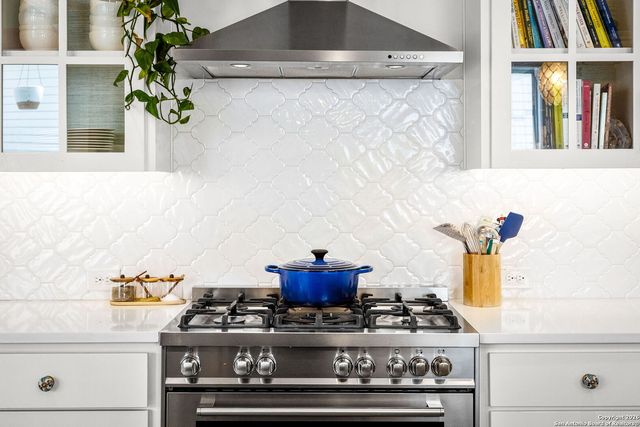 649 Center Green, New Braunfels, TX 78130