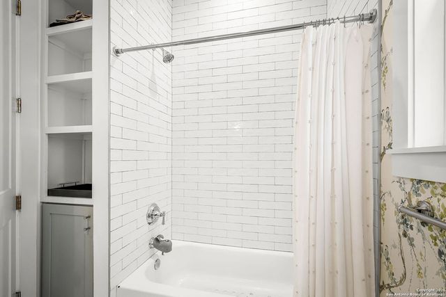 649 Center Green, New Braunfels, TX 78130