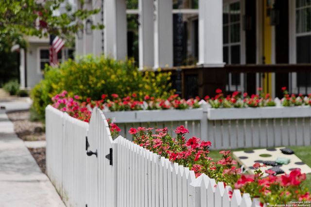 649 Center Green, New Braunfels, TX 78130