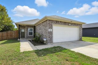 305 Santa Fe Street, Alvarado, TX 76009