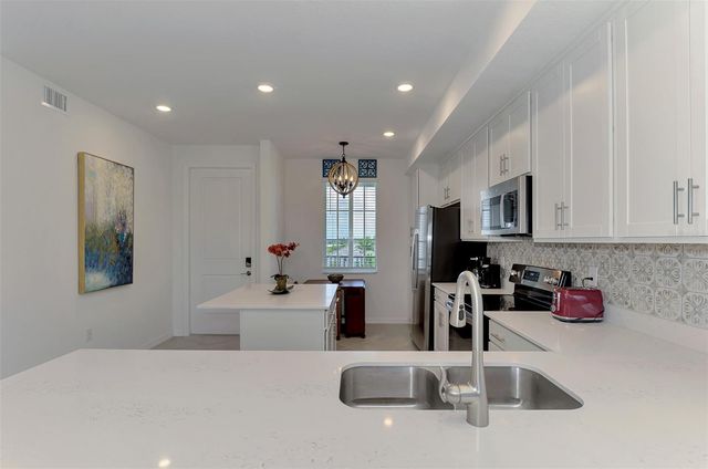12240 WELLEN GOLF STREET 304, Venice, FL 34293