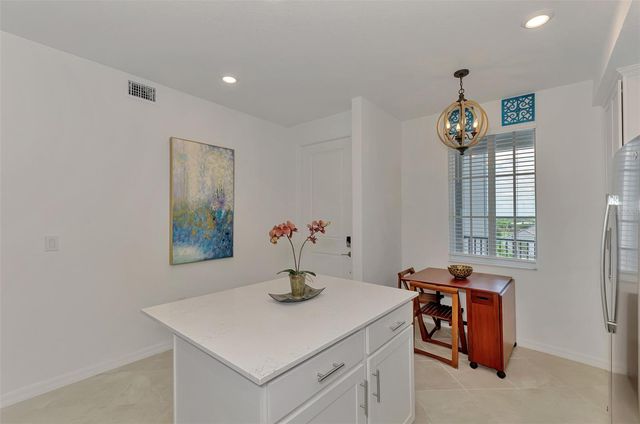 12240 WELLEN GOLF STREET 304, Venice, FL 34293