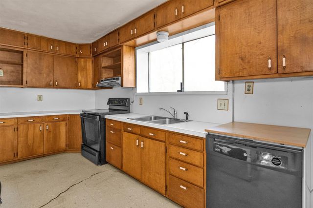 75 Pavey Circle, New Waverly, TX 77358