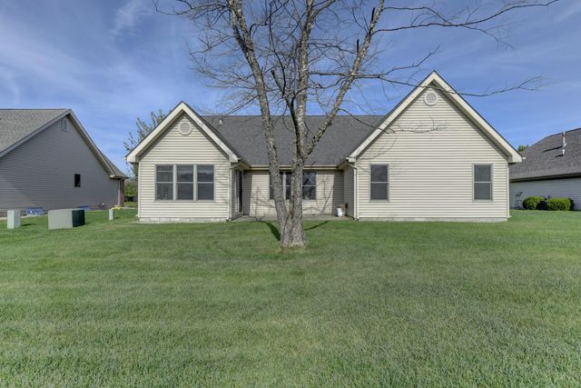 2116 Briarwood Lane, Highland, IN 46322