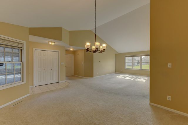 2116 Briarwood Lane, Highland, IN 46322