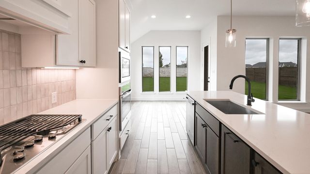 3804 Sonesta ST, Lockhart, TX 78644