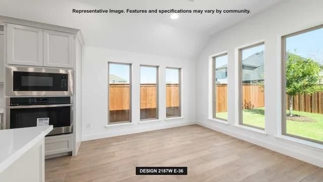 3804 Sonesta ST, Lockhart, TX 78644
