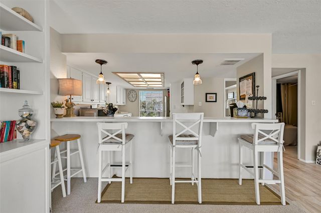 13819 San Domingo Drive, Galveston, TX 77554