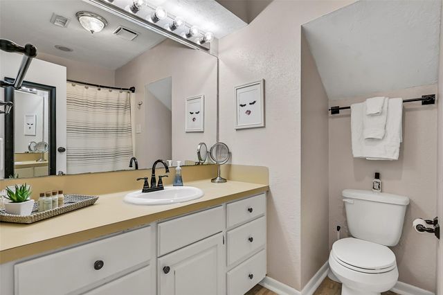 13819 San Domingo Drive, Galveston, TX 77554