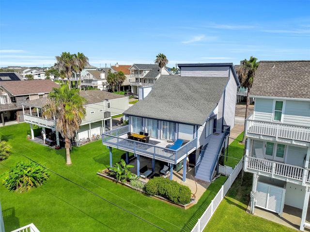 13819 San Domingo Drive, Galveston, TX 77554
