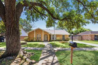 12315 Whittington Drive, Houston, TX 77077