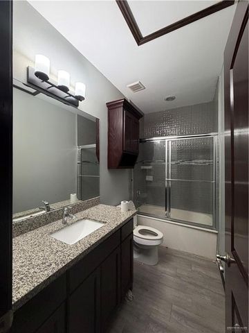 2612 Larkspur Avenue, Edinburg, TX 78541