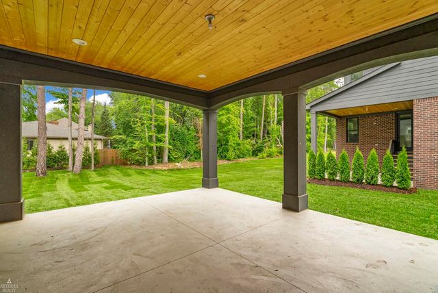 11851 Ovation Court Court, Shelby Twp, MI 48315