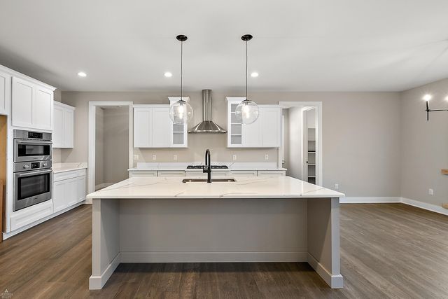 11851 Ovation Court Court, Shelby Twp, MI 48315