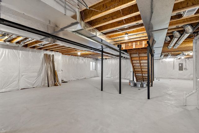 11851 Ovation Court Court, Shelby Twp, MI 48315