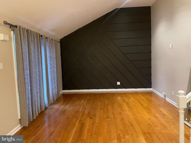 1525 CEDAR AVE, Haddon Heights, NJ 08035